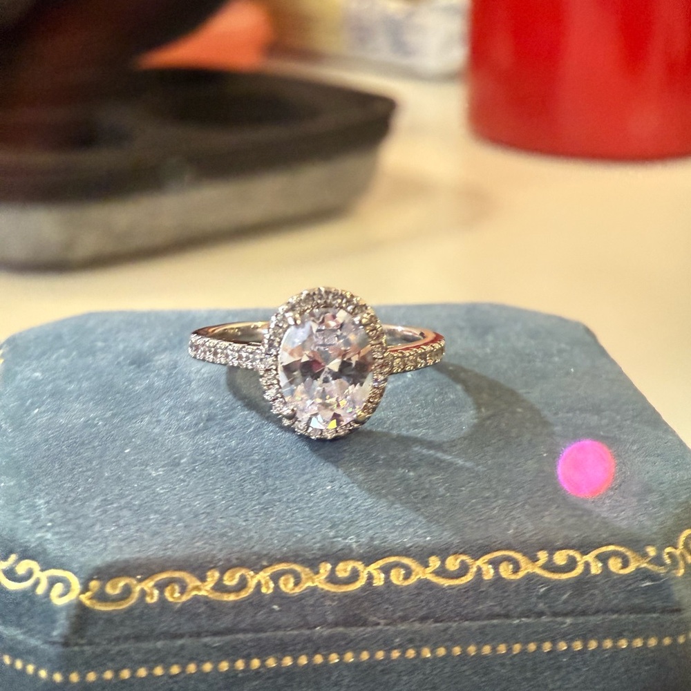 VVS1 D-Color 2CT Lab Grown Diamond Ring size 6 or 8